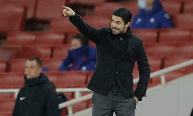  阿森纳锋线集体哑火，塔帅变阵遭质疑  