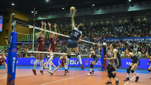  梅斯防守漏洞百出，连续失球陷入连败泥潭