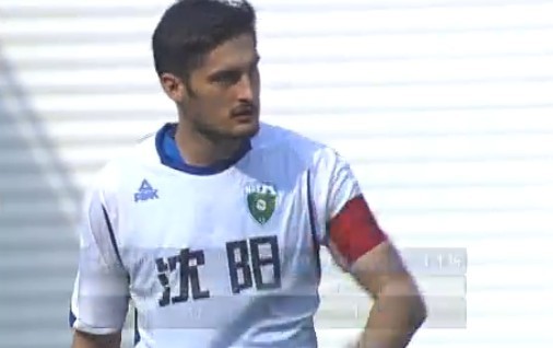 摩根体育官方网站- 恩波利小将梅开二度，一战成名助队脱困